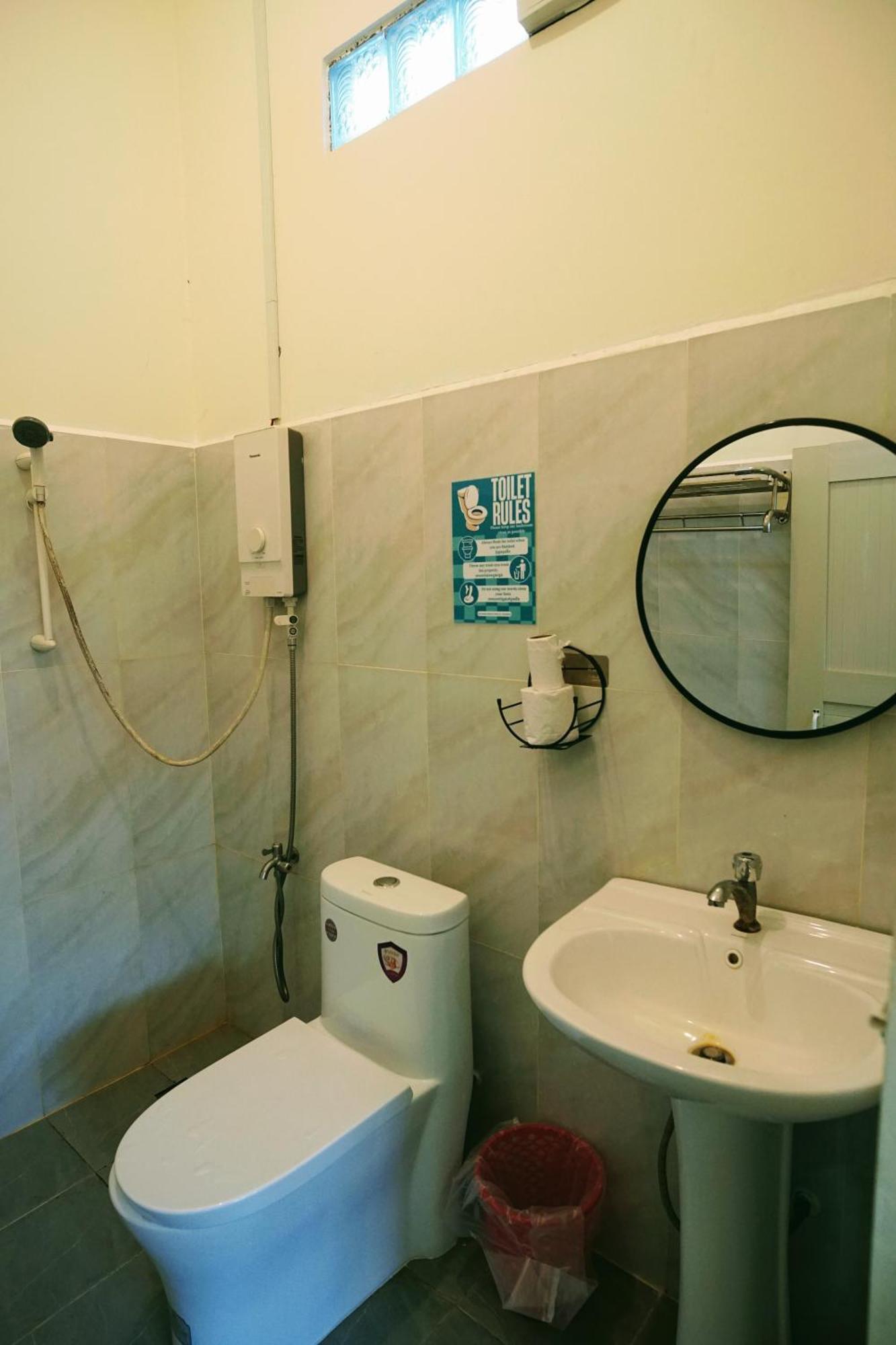 Yellow Star Hostel 캄폿 외부 사진