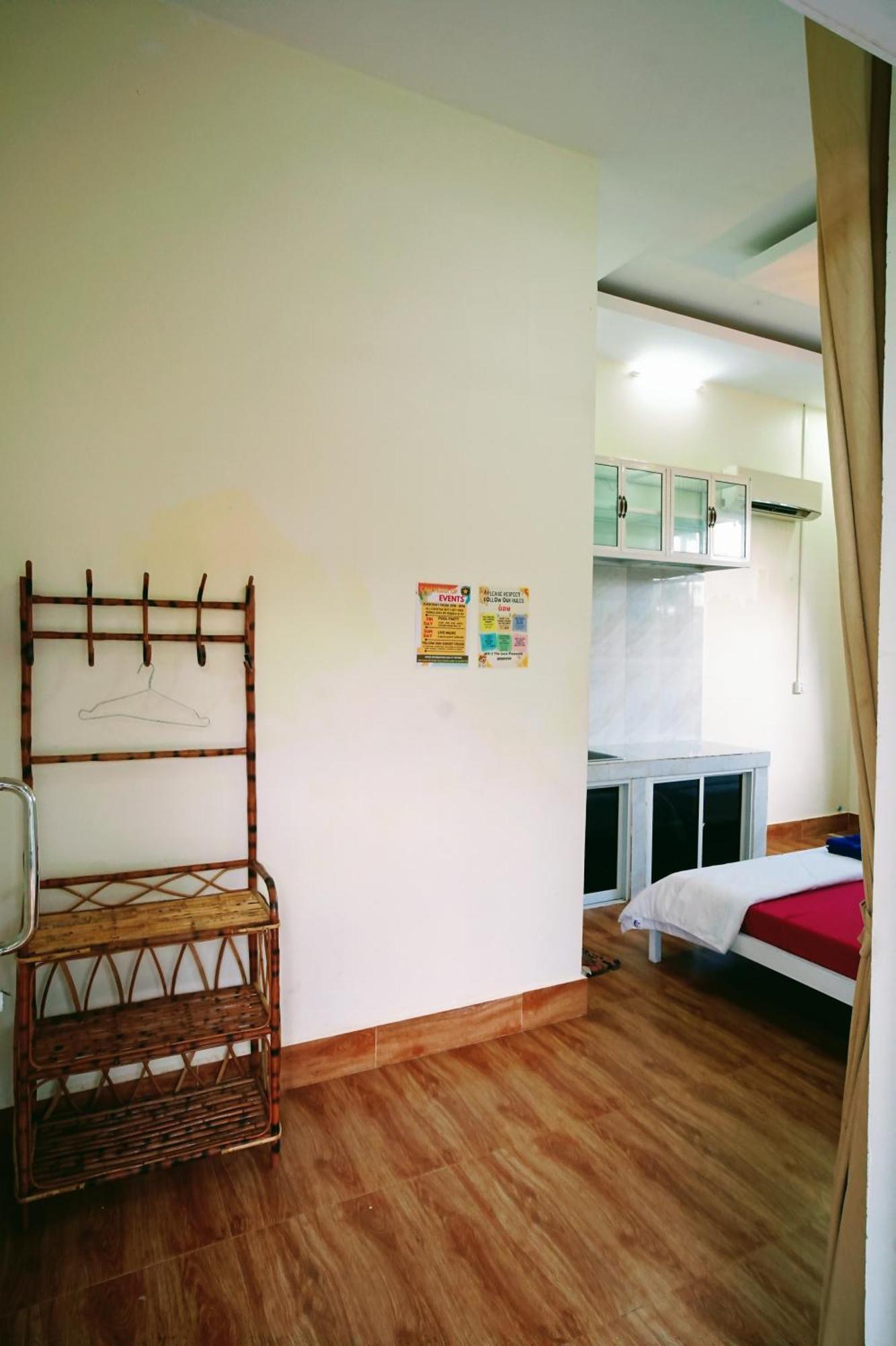 Yellow Star Hostel 캄폿 외부 사진
