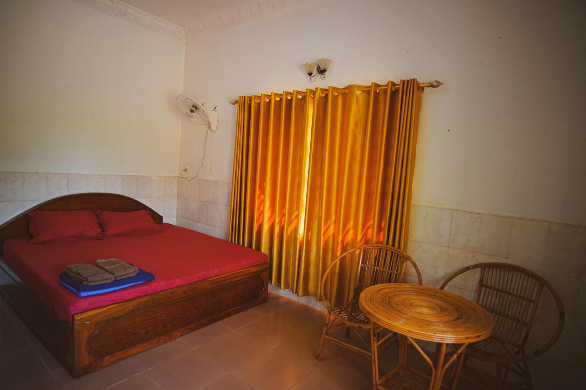 Yellow Star Hostel 캄폿 외부 사진